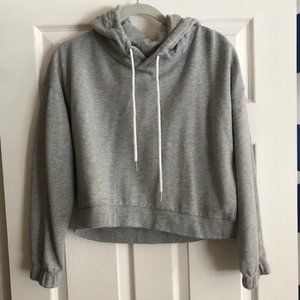 GAP Grey Cropped Hoodie Size M